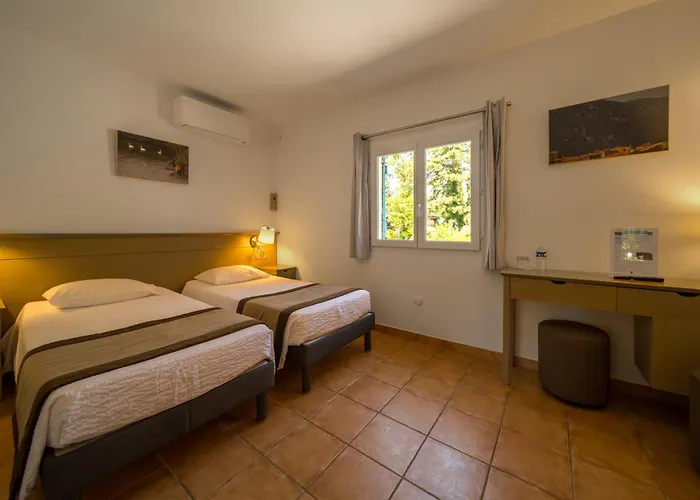 伯恩奥伯格酒店 酒店 穆斯捷-圣玛丽